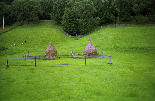 Deux, 2002.